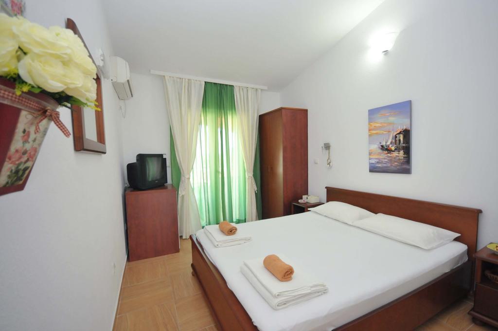Guest House Andrea Budva Extérieur photo