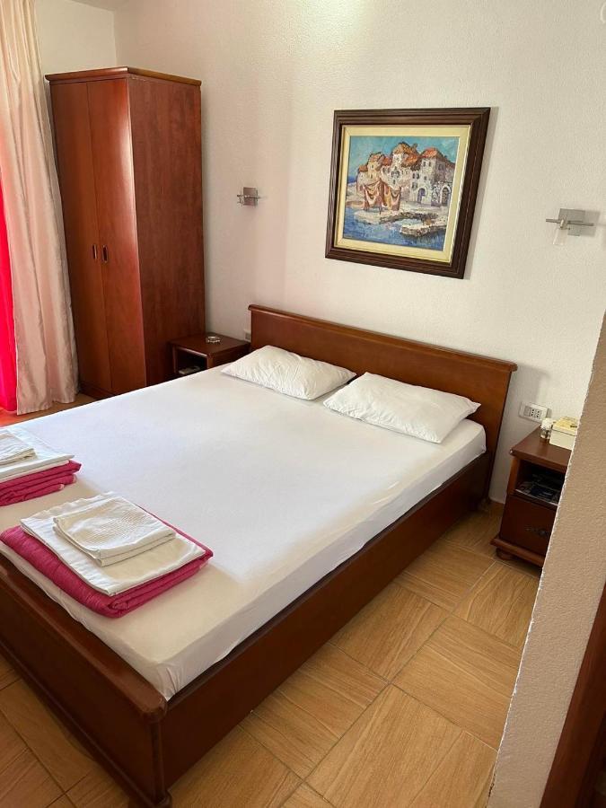 Guest House Andrea Budva Extérieur photo