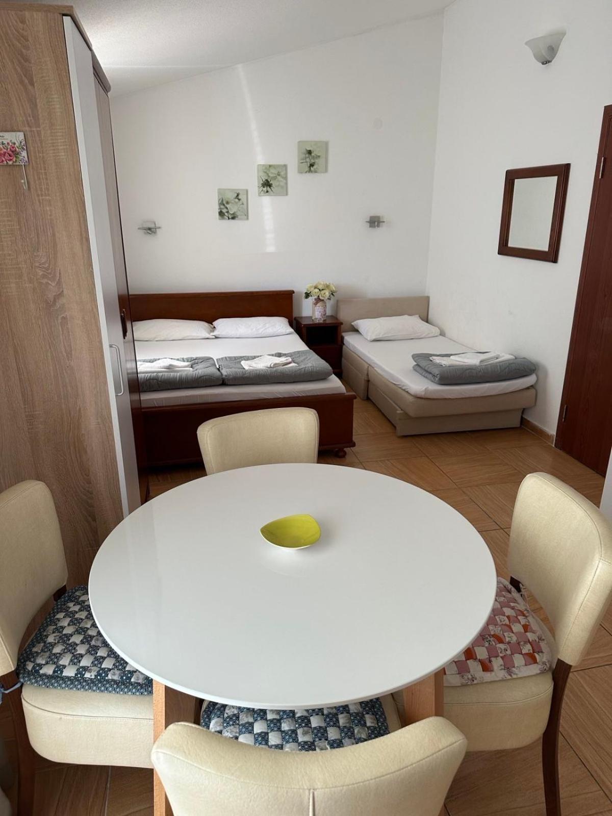 Guest House Andrea Budva Extérieur photo